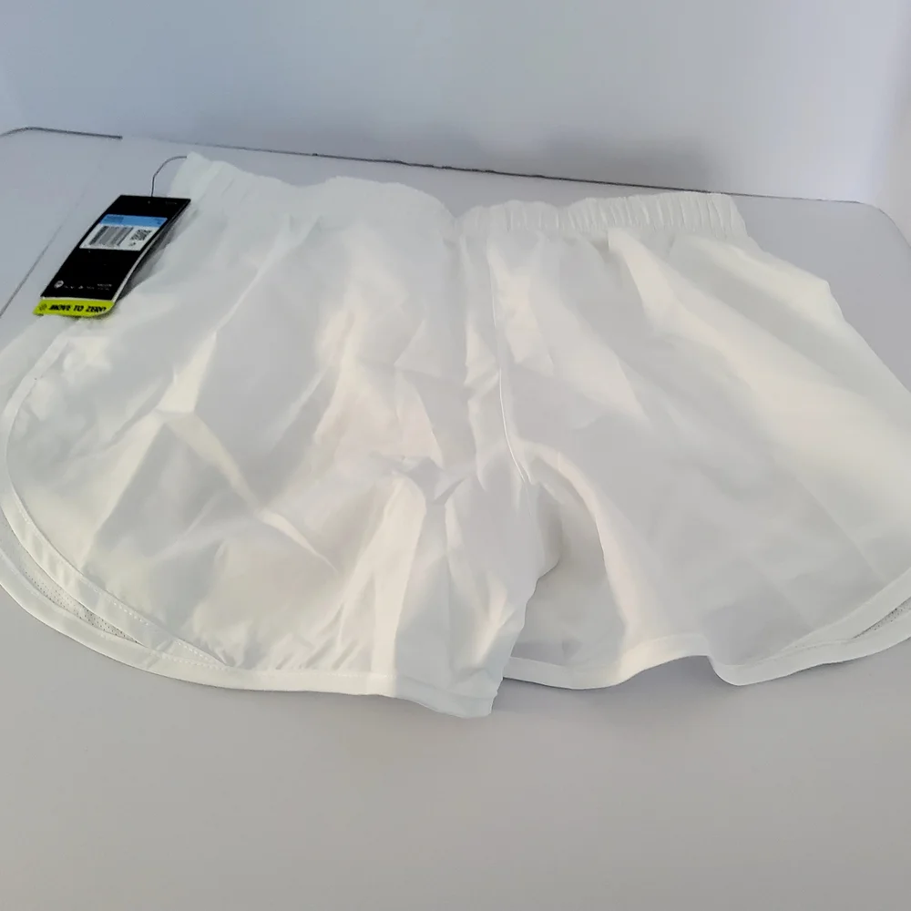 Nike White Athletic Shorts Lightweight Breathable , Size M